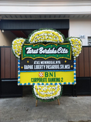 Papan Bunga Duka di Air Napal