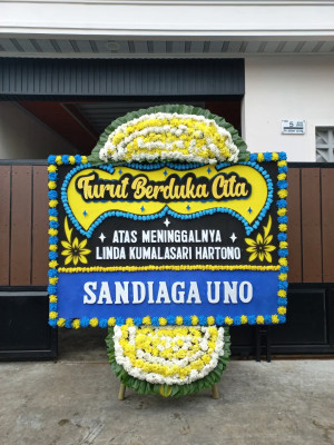 Papan Bunga Duka di Air Napal